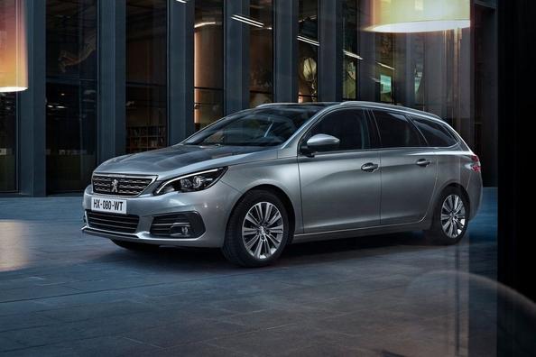Recensione aggiornato Peugeot 308 SW station wagon Foto 3