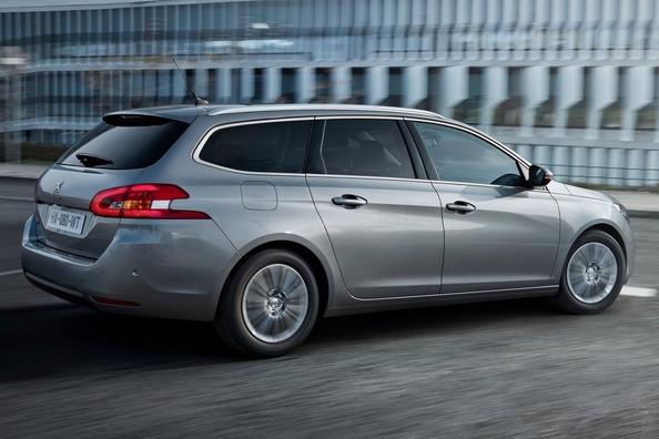 Recensione aggiornato Peugeot 308 SW station wagon Foto 7