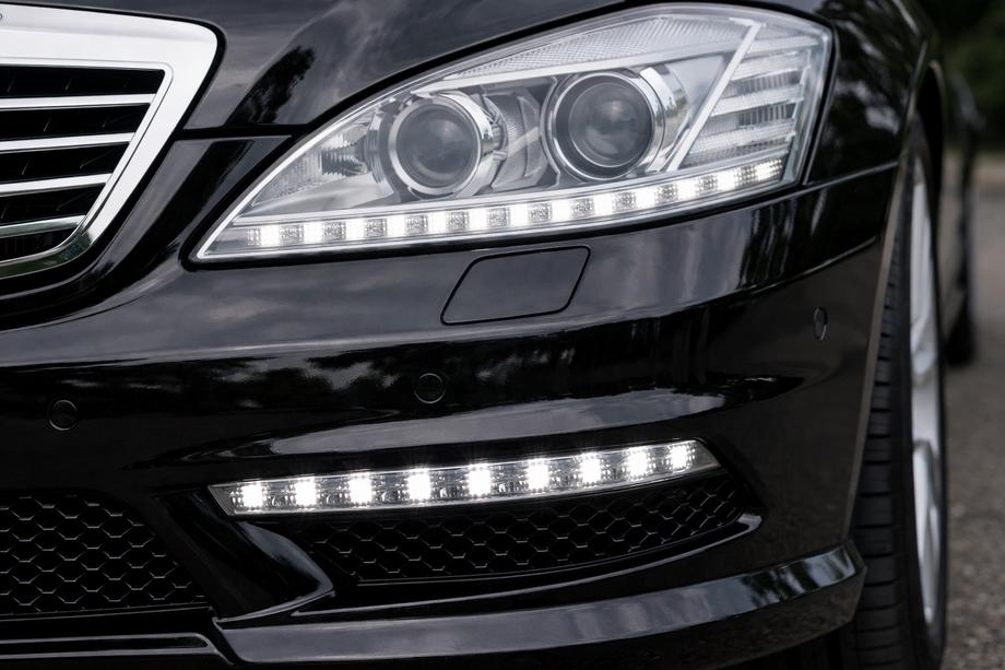 Mercedes S-class W221 2005-2013 Luci diurne DRL (AMG S65, 2009-2012) Foto 1