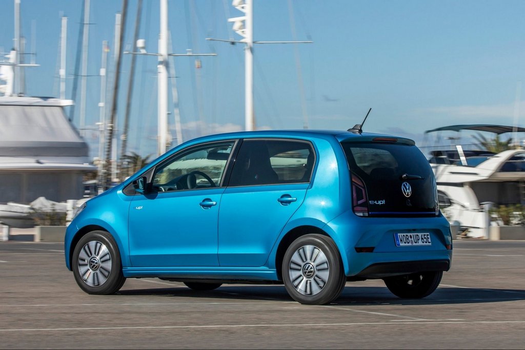 Sfoglia elettrico berlina Volkswagen e-up!