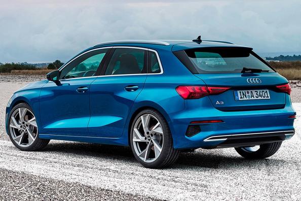 La quarta generazione premium berlina Audi A3 Sportback Foto 2