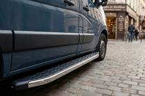 Renault Master 2011-2023 Pedane Laterali BlackLine (2 pz. Alluminio) foto 1