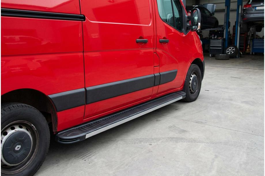 Renault Master 2011-2023 Pedane Laterali Maya V1 (2 pz, Alluminio) Image