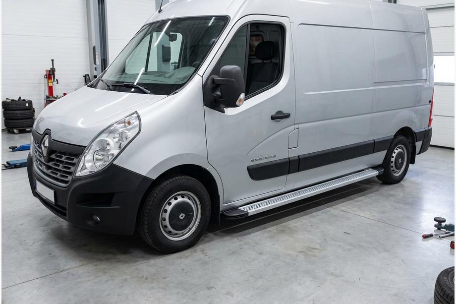 Renault Master 2011-2023 Pedane Laterali Maya V2 (2 pz, Alluminio) Image