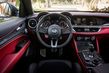 La prima generazione del crossover compatto Alfa Romeo Stelvio foto 13