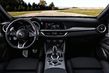 La prima generazione del crossover compatto Alfa Romeo Stelvio foto 11