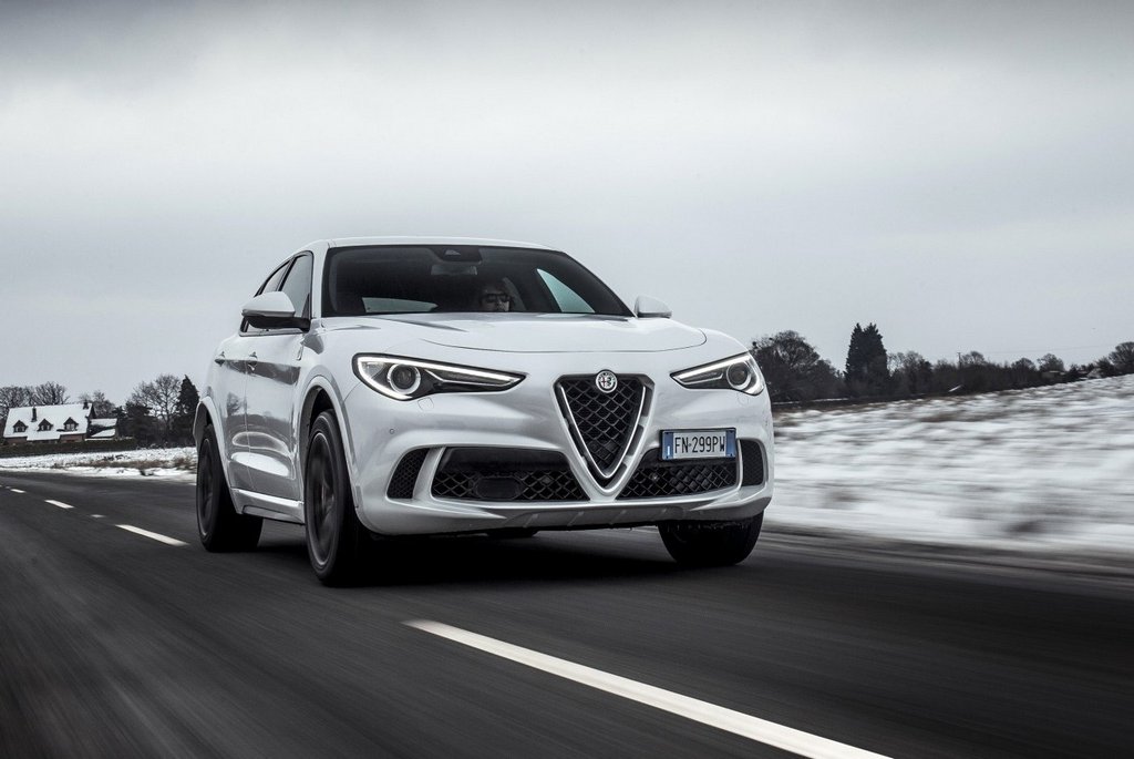 La prima generazione del crossover compatto Alfa Romeo Stelvio