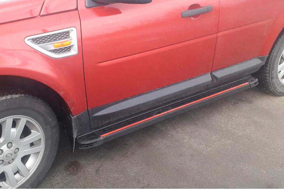Land Rover Freelander II 2006–2014 Pedane Laterali Maya Red (2 pz, Alluminio) Image