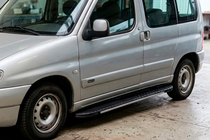 Peugeot Partner 1996-2008 Pedane laterali Bosphorus Grey (2 pz, alluminio) foto 1