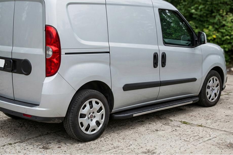 Opel Combo 2012-2018 Pedane laterali Bosphorus Grey (2 pz, alluminio) Image