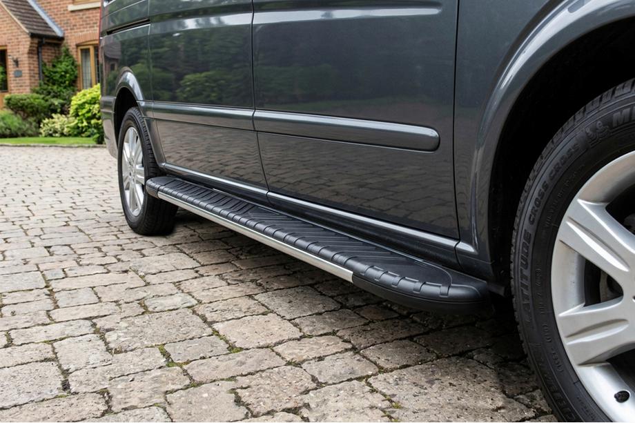 Mercedes Viano 2004-2014 Pedane laterali Bosphorus Grey (2 pz, alluminio) Image
