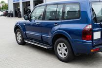 Mitsubishi Pajero Wagon III 1999-2006 Pedane Laterali Maya V1 (2 pz, Alluminio) foto 1