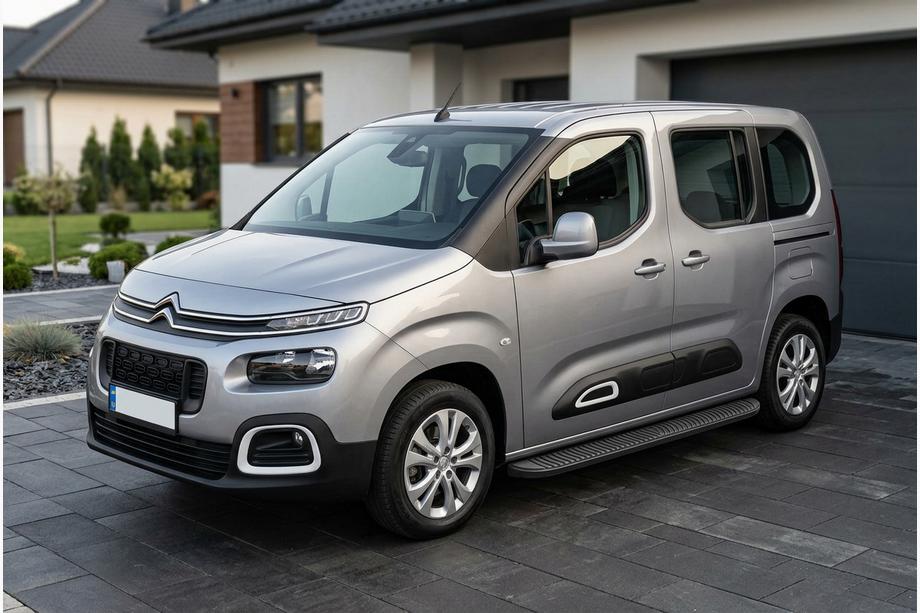 Citroen Berlingo/Multispace 2018- Pedane Laterali Tayga Black (2 pz, Alluminio) Image