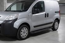 Citroen Nemo 2007-2017 Pedane Laterali Tayga Black (2 pz, Alluminio) foto 1