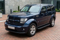 Dodge Nitro 2006-2011 Pedane Laterali Tayga Black (2 pz, Alluminio) foto 1