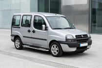 Fiat Doblo I 2001-2005 Pedane Laterali Tayga V2 (2 pz, Alluminio) foto 1