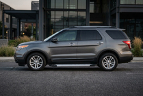Ford Explorer 2011-2019 Pedane Laterali New Vision Grey (2 pz, Alluminio) foto 1