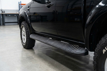 Ford Ranger 2007-2011 Pedane Laterali Tayga Black (2 pz, Alluminio) foto 1