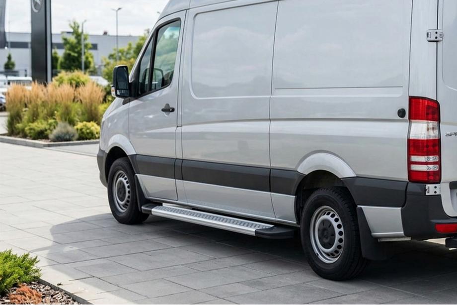 Mercedes Sprinter W906 2006–2018 Pedane Laterali New Vision Grey (2 pz, Alluminio) Lungo/ExtraLungo Foto 1