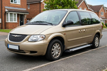 Chrysler Voyager 2001-2007 Pedane laterali Allmond Grey (2 pz, alluminio) foto 1