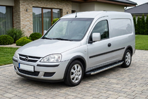 Opel Combo 2002–2012 Pedane Laterali BlackLine (2 pz, alluminio) foto 1