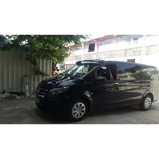 Visiera parabrezza (nero lucido, 5mm) Mercedes Vito/V-class W447 2014- foto 3