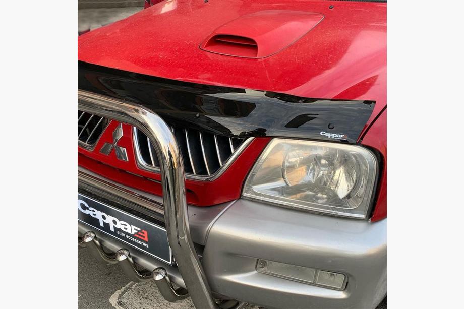 Mitsubishi L200 1996-2006 Deflettore cofano (EuroCap) Foto 3