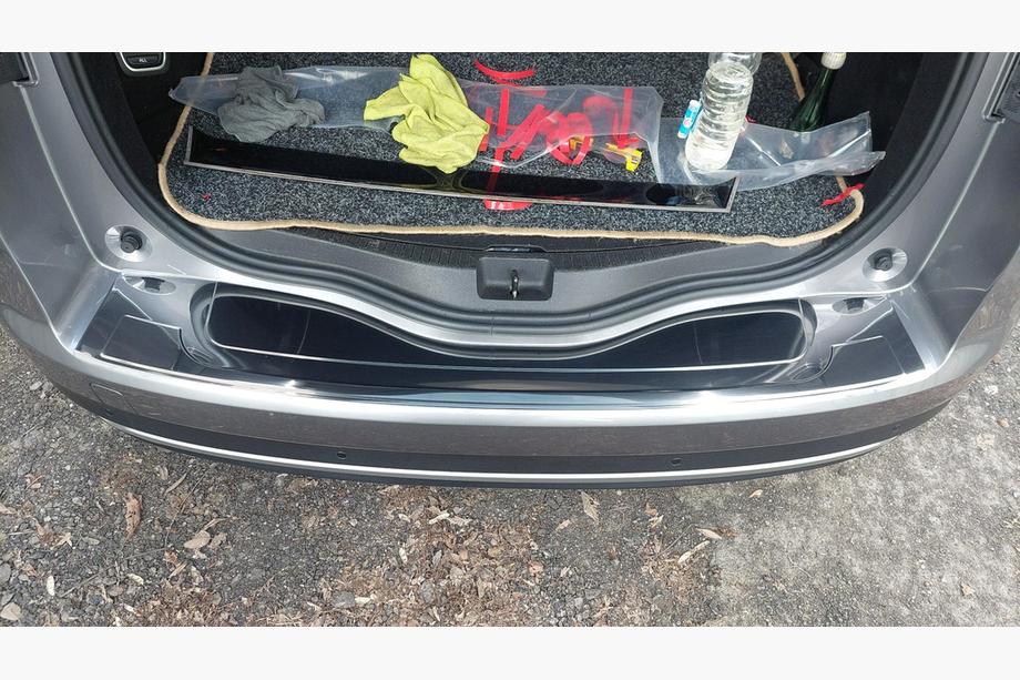 Renault Scenic/Grand 2016–2025 Protezione Paraurti Posteriore Carmos (Grand, Acciaio Inox) Image