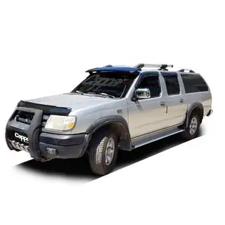Visiera parabrezza (nero lucido, 5mm) Nissan NP300 1999-2015 foto 2