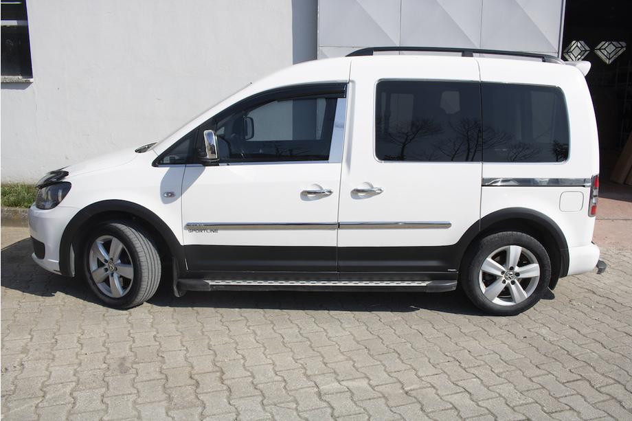 Volkswagen Caddy 2015-2020 Kit modanature e allargamenti passaruota Foto 12