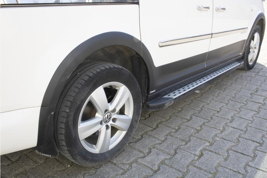 Volkswagen Caddy 2015-2020 Kit modanature e allargamenti passaruota Foto 23
