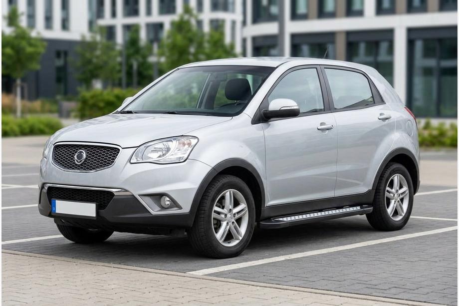 SsangYong Korando 2010-2019 Pedane Laterali New Vision Black (2 pz, Alluminio) Foto 1