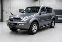 SsangYong Rexton I 2001-2017 Pedane Laterali New Vision Black (2 pz, Alluminio) foto 1