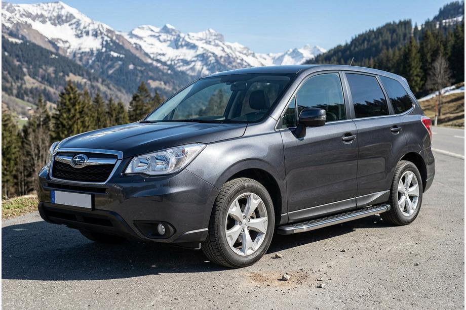 Subaru Forester 2013-2018 Pedane Laterali BlackLine (2 pz, Alluminio) Image