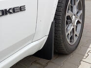 Jeep Grand Cherokee WK2 2010-2021 Paraspruzzi Premium (4 pz) foto 1