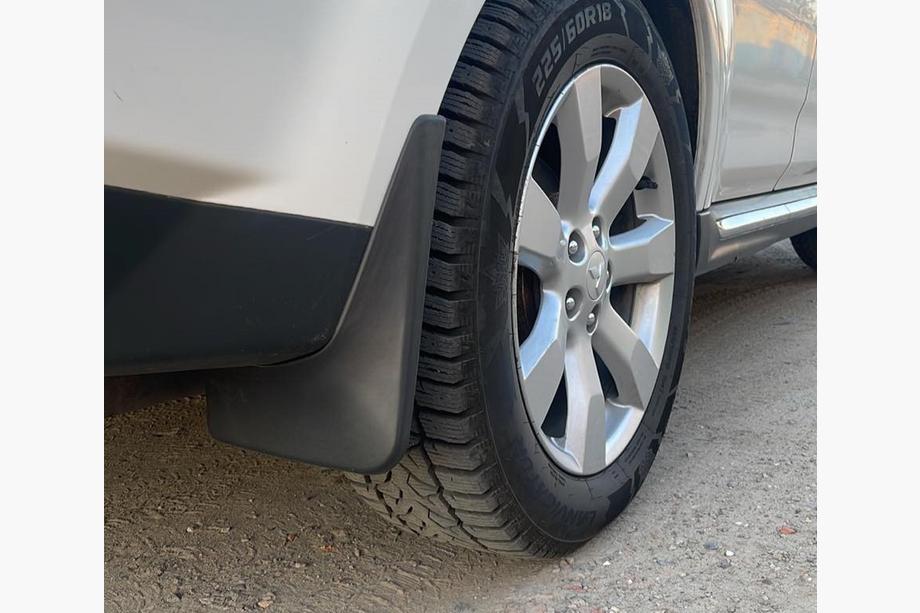 Mitsubishi Outlander 2006-2012 Paraspruzzi Premium per minigonna larga (4 pz) Image