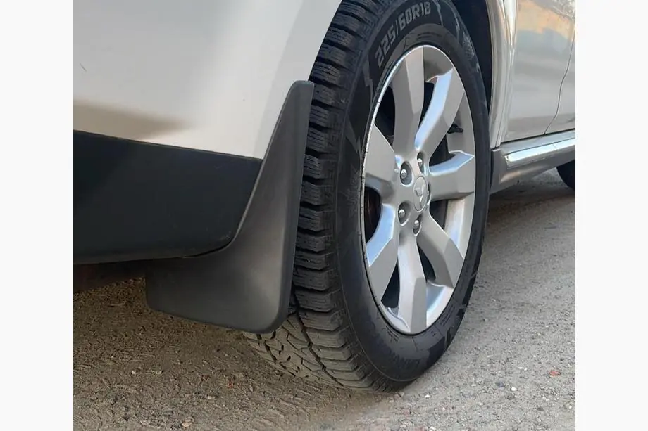 Mitsubishi Outlander 2006-2012 Paraspruzzi Premium per minigonna larga (4 pz) Foto 1