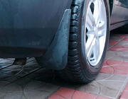 Volkswagen Golf 5 2003-2009 Paraspruzzi originali Premium HB (4 pz) foto 2