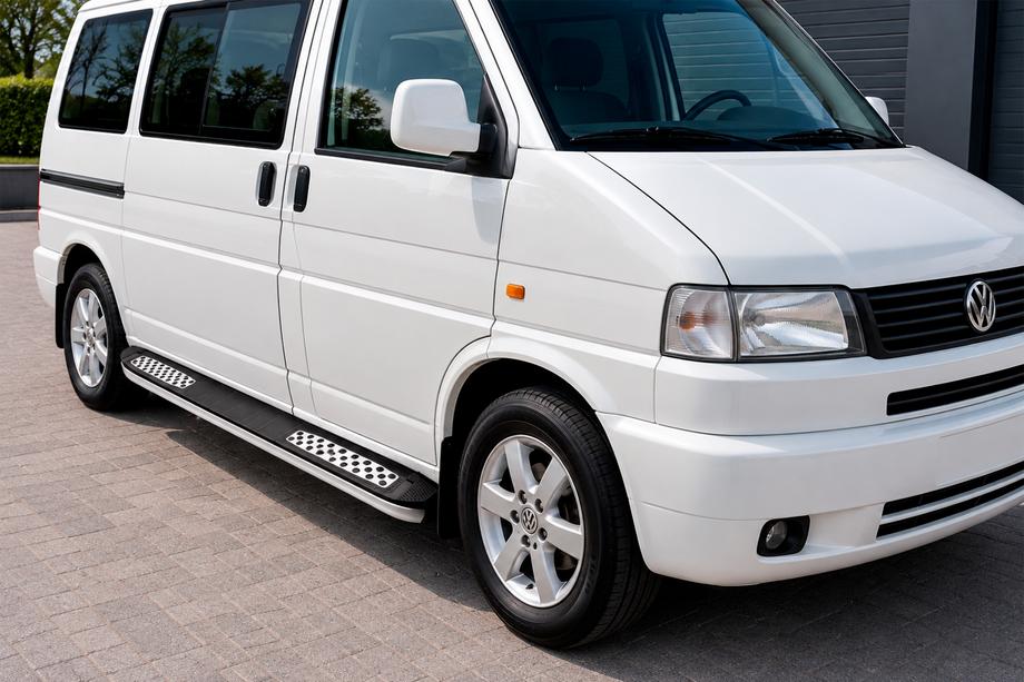 Volkswagen T4 Caravelle/Multivan 1990–2003 Pedane Laterali Tayga V2 (2 pz, Alluminio) Image