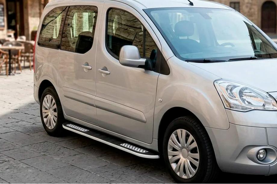 Peugeot Partner Tepee 2008-2018 Pedane Laterali Tayga V2 (2 pz, Alluminio) Image