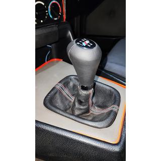 Pomello cambio OEM (similpelle, nero liscio) BMW 5 Series E34 1988-1995 foto 4