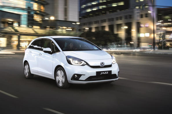 Le vendite del modello ibrido Honda Jazz e: HEV sono iniziate in Ucraina