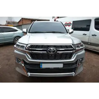 Kit carrozzeria 2016-2021 (Executive 2021) Toyota Land Cruiser 200 2007-2021 foto 4