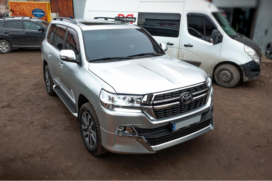 Toyota Land Cruiser 200 2007-2021 Kit carrozzeria 2016-2021 (Executive 2021) Foto 5