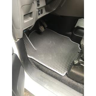 Tappetini EVA per elettrico (neri) Nissan NV200 2009- foto 3