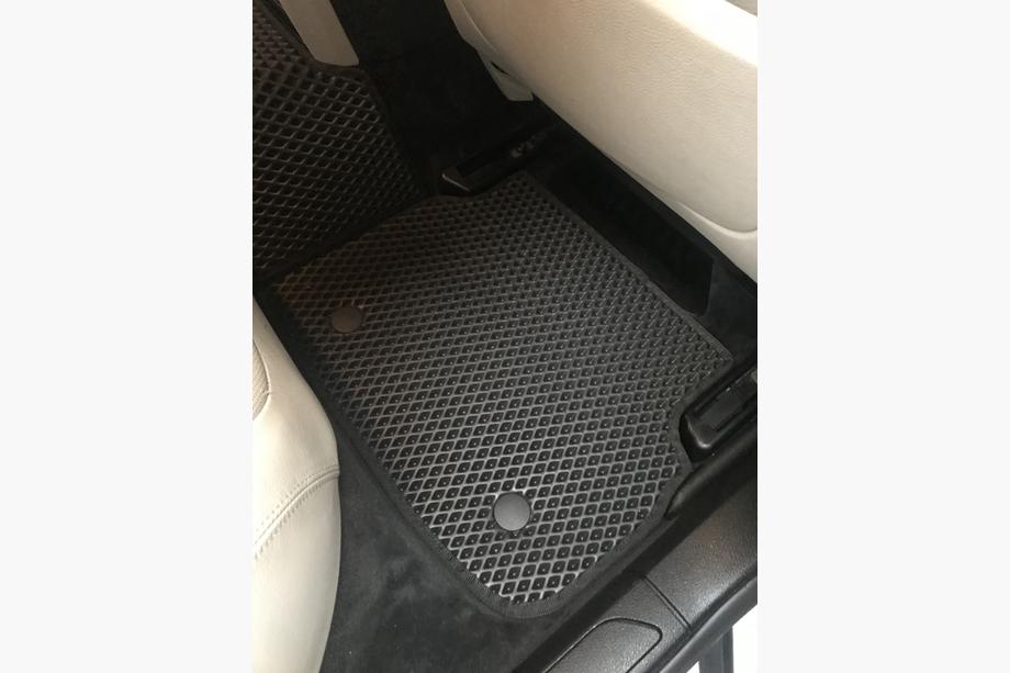 BMW 7 Series F01/F02 2008-2015 Tappetini EVA (per F02, Nero) Foto 7