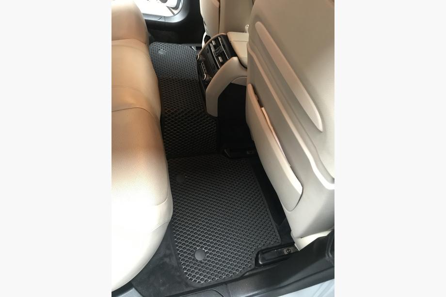 BMW 7 Series F01/F02 2008-2015 Tappetini EVA (per F02, Nero) Foto 9