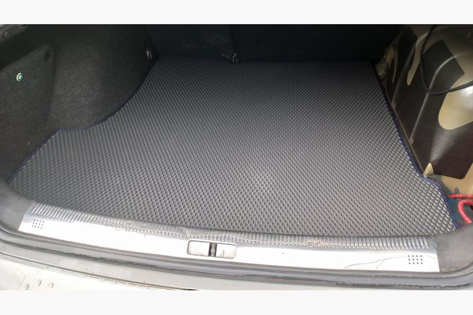 Volkswagen Passat B5 1997-2005 Tappetino bagagliaio SD (EVA, Nero) Image