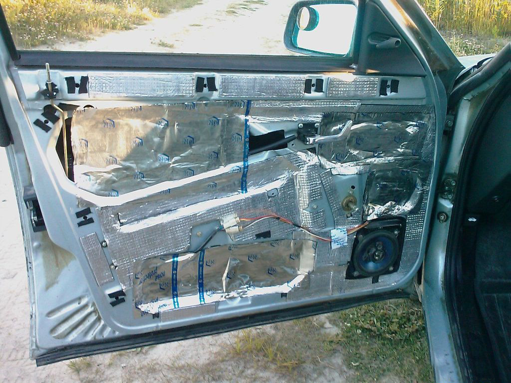 Insonorizzazione fai-da-te delle porte VAZ 2110