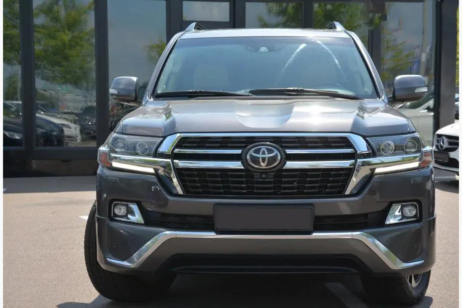 Toyota Land Cruiser 200 2007-2021 Kit conversione facelift da LC200 2008-2015 a 2016 Executive Foto 5